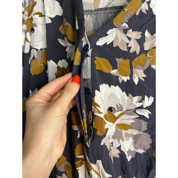 Old Navy Women's Large Gray Floral Drawstring Romper Bishop Sleeves - Picture 4 of 8